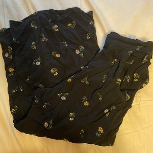 hollister flowy pants